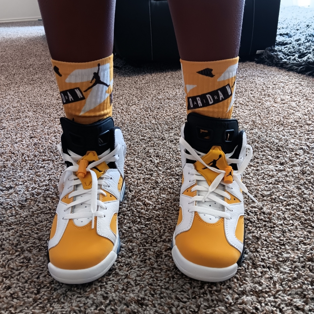 Jordan 6 yellow ochre socks - Picture 2 of 6